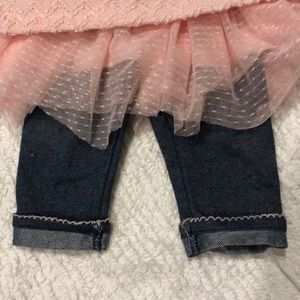 Little Lass Matching Sets - Amazingly adorable 2 piece outfit. Little Lass Matching Sets - Amazingly adorable 2 piece outfit.